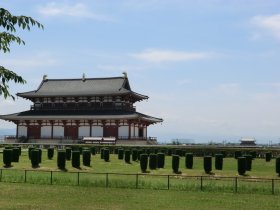 大極殿　裏から