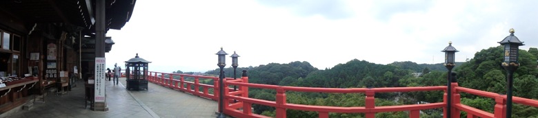 毘沙門天王本堂の舞台