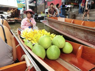 ダムヌン・サドゥアック水上マーケット