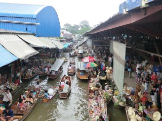 ダムヌン・サドゥアック水上マーケット
