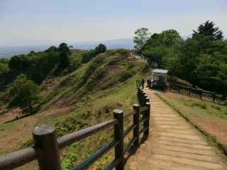 若草山下山ゲート
