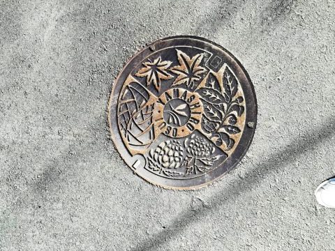 山城のマンホール