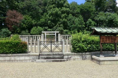 第21代雄略天皇 丹比高鷲原陵