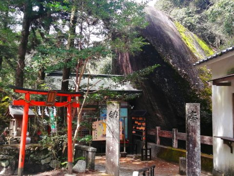 磐座（天の磐船）