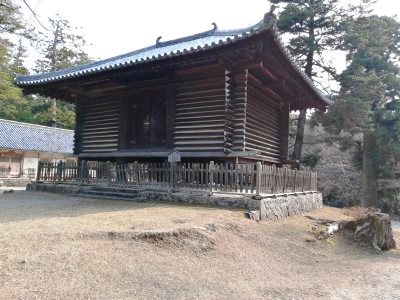 手向山八幡宮宝庫
