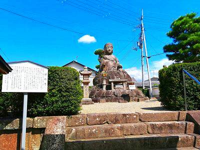 泉橋寺地蔵菩薩坐像