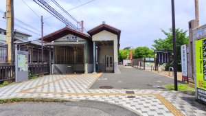 近鉄西ノ京駅