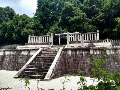 6.孝安天皇玉手丘上陵