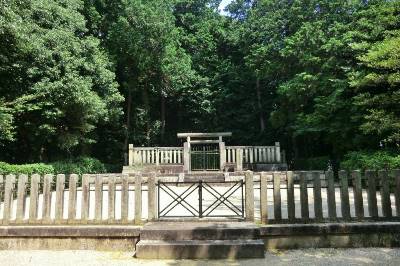 8.孝元天皇劔池嶋上陵