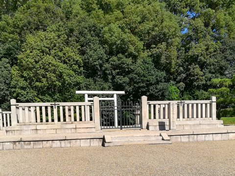 9.開化天皇春日率川坂上陵